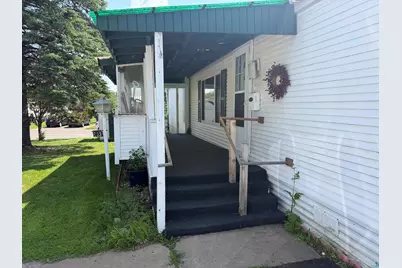 33 Elder Dr, Duluth, MN 55810 - Photo 2