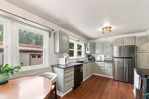 220 E Locust St, Duluth, MN 55811 - Photo 6