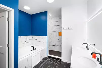 417 Elk St, Duluth, MN 55811 - Photo 28