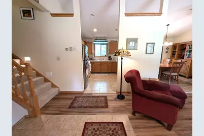 3190 Troy Brett Tr, Duluth, MN 55804 - Photo 2