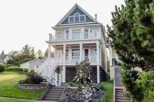 13 W 8th St, Duluth, MN 55805 - Photo 2