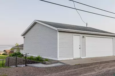 13 W 8th St, Duluth, MN 55805 - Photo 60