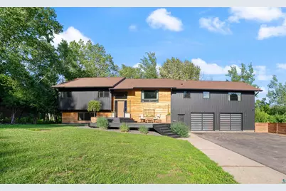 1510 Woodbury Ln, Duluth, MN 55803 - Photo 2