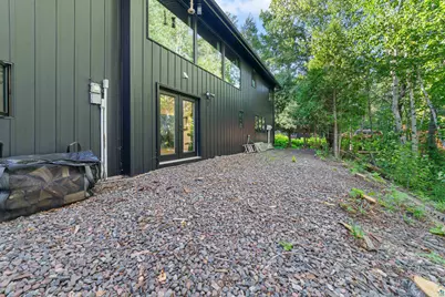 1510 Woodbury Ln, Duluth, MN 55803 - Photo 48