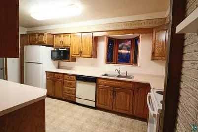702 Doddridge Ave, Cloquet, MN 55720 - Photo 14