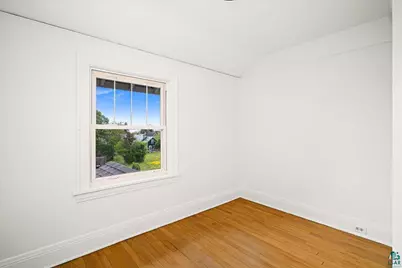 5127 Peabody St, Duluth, MN 55804 - Photo 16