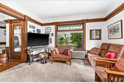 1601 E 4th St, Duluth, MN 55812 - Photo 10