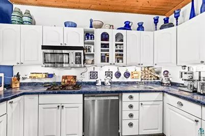 1601 E 4th St, Duluth, MN 55812 - Photo 18
