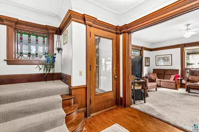 1601 E 4th St, Duluth, MN 55812 - Photo 6