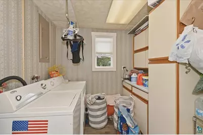 5005 E 2nd St, Superior, WI 54880 - Photo 10
