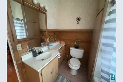 2612 W 4th Ave, Hibbing, MN 55746 - Photo 6