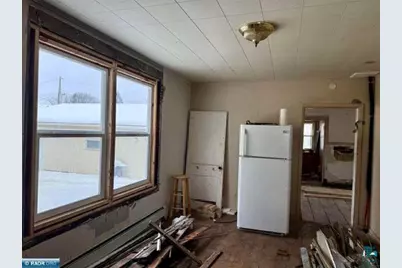 922 S 5th Ave, Virginia, MN 55792 - Photo 2