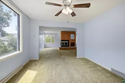 2208 4th Ave W, Hibbing, MN 55746 - Photo 4