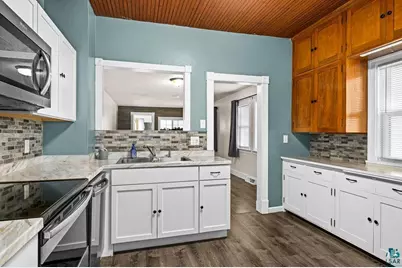 208 2nd St, Proctor, MN 55810 - Photo 8