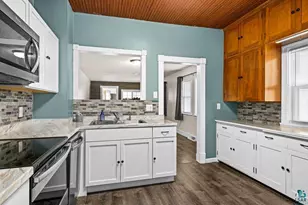 208 2nd St, Proctor, MN 55810 - Photo 8
