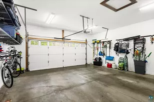 231 Hickory St, Duluth, MN 55811 - Photo 22