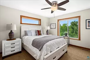 231 Hickory St, Duluth, MN 55811 - Photo 14