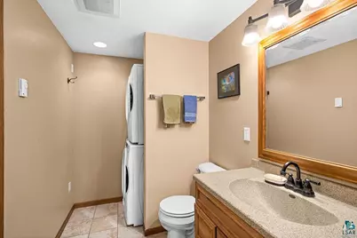 1920 Hutchinson Rd, Duluth, MN 55811 - Photo 26