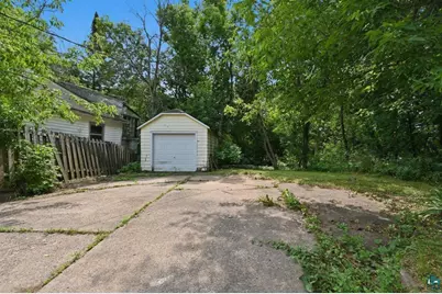 611 Lincoln Pkwy, Duluth, MN 55806 - Photo 20