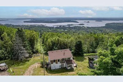 9606 W Skyline Pkwy, Proctor, MN 55810 - Photo 1