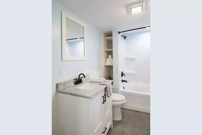 1826 E 7th St, Superior, WI 54880 - Photo 16