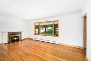 2910 Greysolon Rd, Duluth, MN 55812 - Photo 8