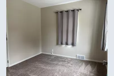 110 W Toledo St, Duluth, MN 55811 - Photo 14