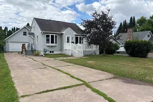 110 W Toledo St, Duluth, MN 55811 - Photo 2