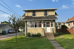 417 N 38th Ave W, Duluth, MN 55807 - Photo 1