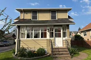 417 N 38th Ave W, Duluth, MN 55807 - Photo 2