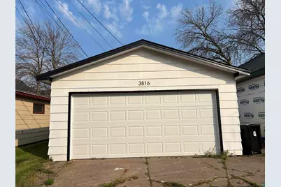 3816 W 5th St, Duluth, MN 55807 - Photo 6
