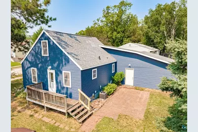 422 N 76th Ave W, Duluth, MN 55807 - Photo 2