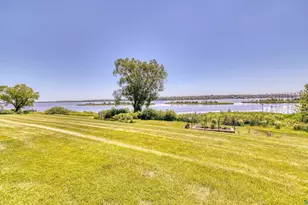 8054 E Spirit Cove Dr, Duluth, MN 55807 - Photo 10