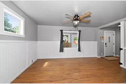 316 13th St, Cloquet, MN 55720 - Photo 4