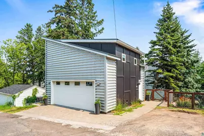 227 E 7th St, Duluth, MN 55805 - Photo 68