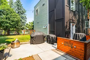 227 E 7th St, Duluth, MN 55805 - Photo 64