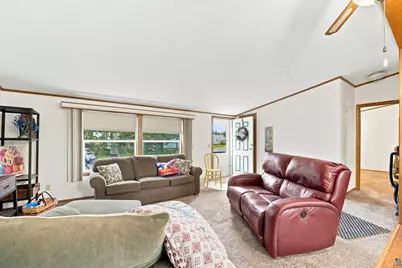12 Redwood Dr, Duluth, MN 55810 - Photo 4