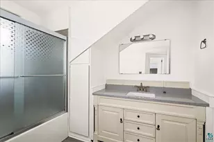 2213 Sussex Ave, Duluth, MN 55812 - Photo 22