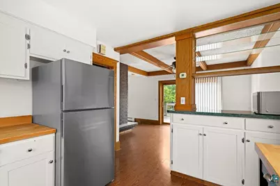 2213 Sussex Ave, Duluth, MN 55812 - Photo 10