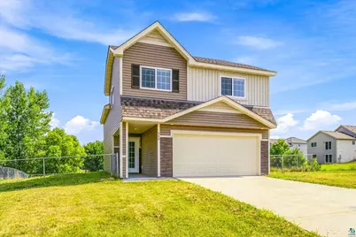 420 Highview Loop SE, Pine City, MN 55063 - Photo 1