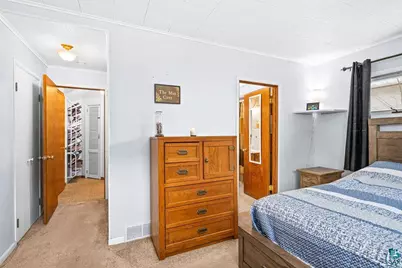 4615 Cooke St, Duluth, MN 55804 - Photo 18