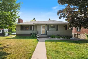 2016 E 3rd St, Duluth, MN 55812 - Photo 1