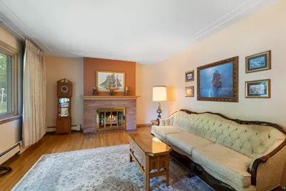 2016 E 3rd St, Duluth, MN 55812 - Photo 10