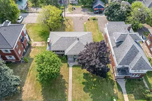 2016 E 3rd St, Duluth, MN 55812 - Photo 26