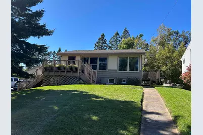 225 N Oak Bend Dr, Duluth, MN 55811 - Photo 1