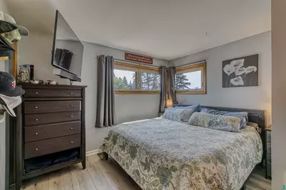 225 N Oak Bend Dr, Duluth, MN 55811 - Photo 12