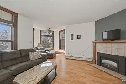 1727 E Superior St, Duluth, MN 55804 - Photo 14