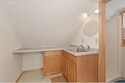 1727 E Superior St, Duluth, MN 55804 - Photo 18