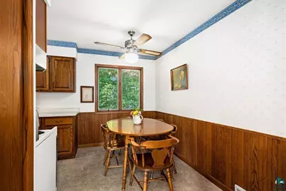 2302 Pershing St, Duluth, MN 55811 - Photo 8