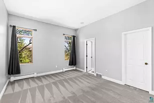 2906 W 15th St, Duluth, MN 55806 - Photo 44